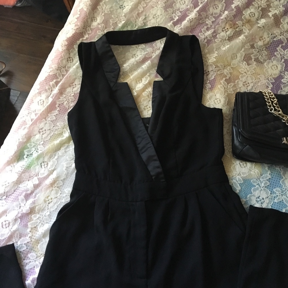 Black romper - Picture 2 of 6